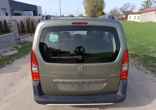 Peugeot Partner cena 28900 przebieg: 161532, rok produkcji 2012 z Kartuzy małe 781